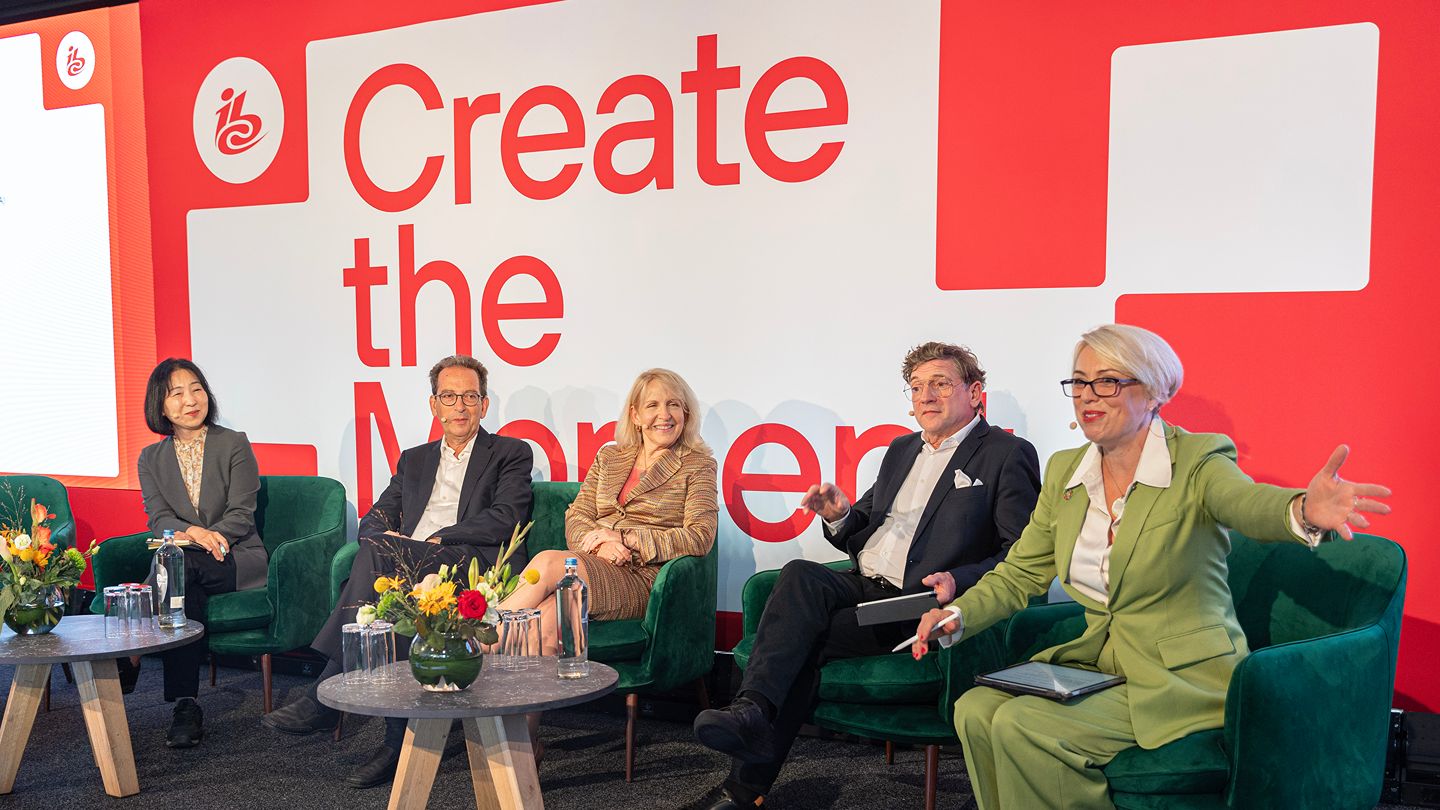 Mariko Morishita, Senior Research Director, Dentsu   Antonio Arcidiacono, Director of Technology & Innovation, EBU;    Rebecca Hanson, Director-General - North American Broadcasters Association (NABA)   Richard Lindsay-Davies, CEO, DTG   Sasha Twining (Moderator) 